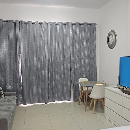 Chloe Studio Near The Beach Ras al-Khaimah Exterior photo